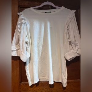 Express puff sleeve top